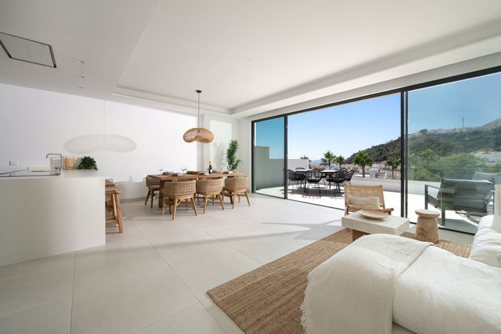 Image No.6-4 Bed Apartment for sale