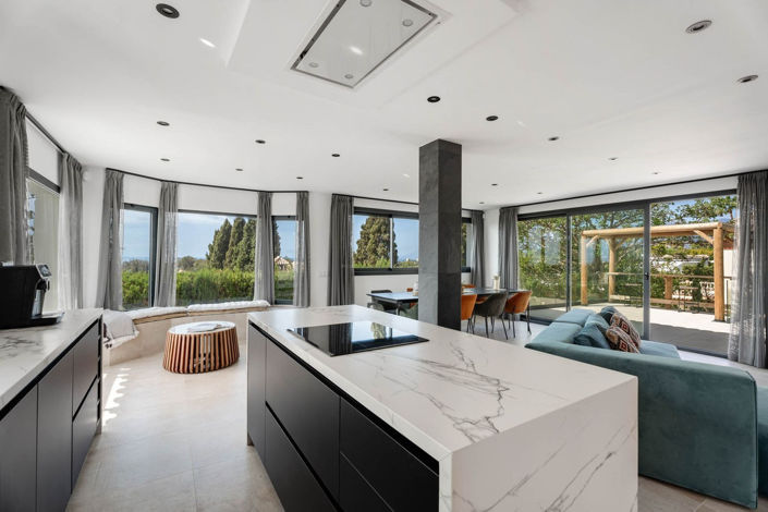 Image No.18-4 Bed Villa for sale