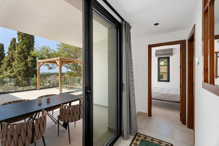 Image No.25-4 Bed Villa for sale