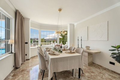 10-bb915d1cb19341576dcdc994b81ab9c5