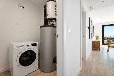 13-5fd73dea700db77384c091ca9818b1a9