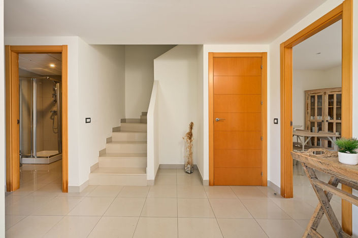 Image No.5-3 Bed Townhouse for sale