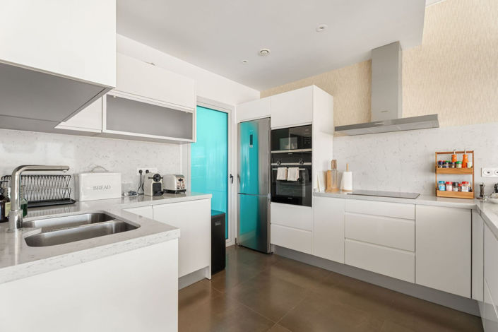 Image No.13-3 Bed Apartment for sale