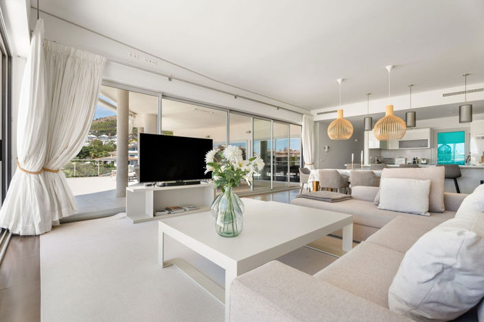 Image No.18-3 Bed Apartment for sale