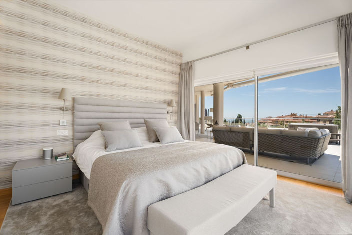 Image No.21-3 Bed Apartment for sale