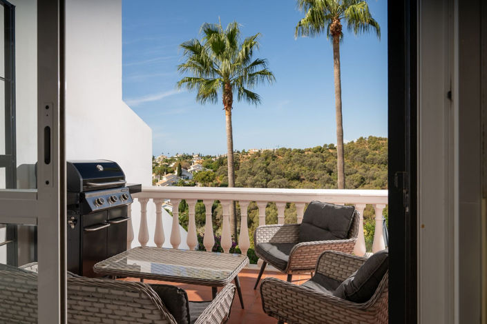 Image No.17-4 Bed Townhouse for sale