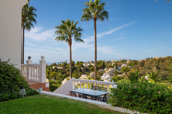 Image No.30-4 Bed Townhouse for sale