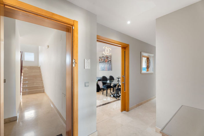 Image No.11-3 Bed Apartment for sale