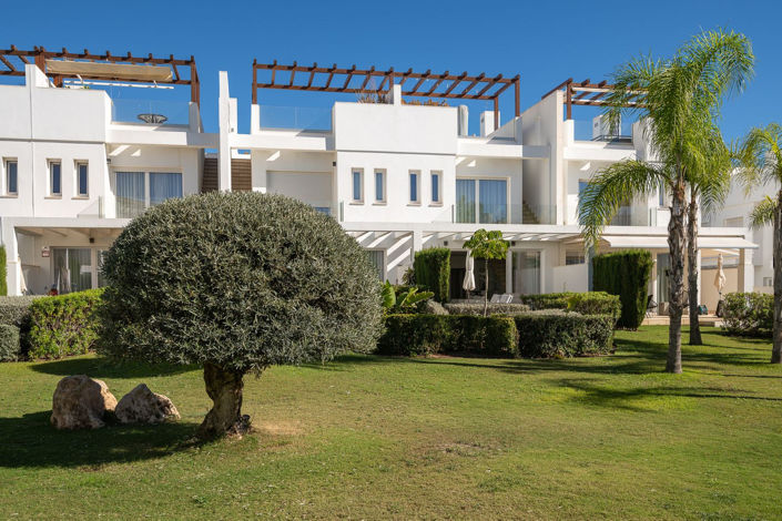 Image No.18-4 Bed Townhouse for sale