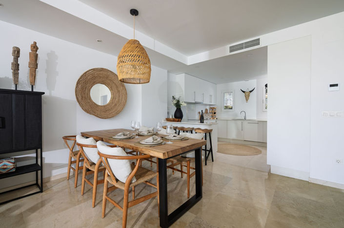 Image No.5-4 Bed Townhouse for sale