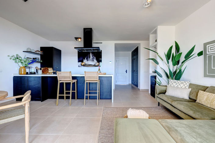 Image No.14-3 Bed Apartment for sale