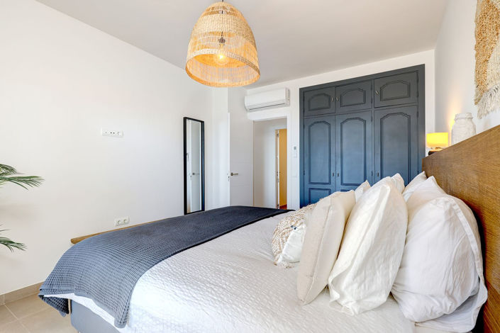 Image No.24-3 Bed Apartment for sale