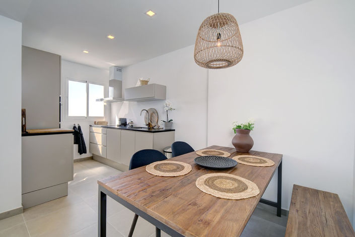 Image No.5-3 Bed Apartment for sale