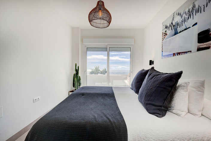 Image No.25-2 Bed Apartment for sale