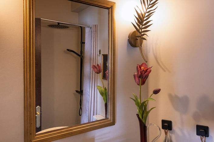 Image No.12-2 Bed Townhouse for sale