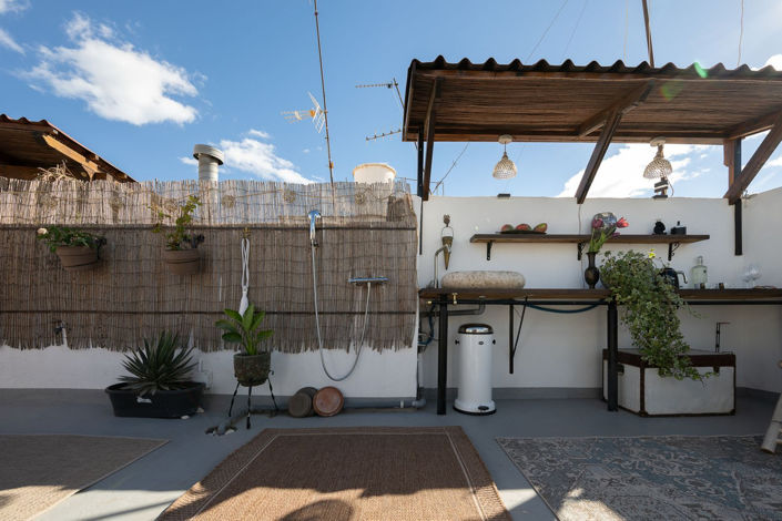 Image No.28-2 Bed Townhouse for sale