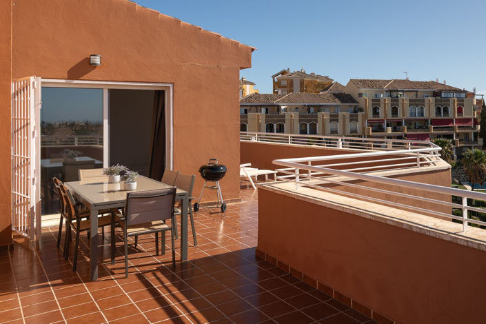 Image No.25-2 Bed Apartment for sale