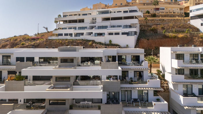 Image No.30-3 Bed Apartment for sale