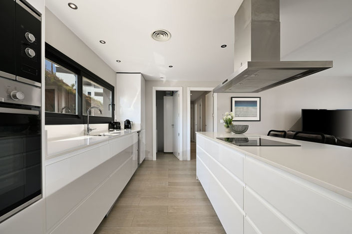 Image No.8-3 Bed Apartment for sale