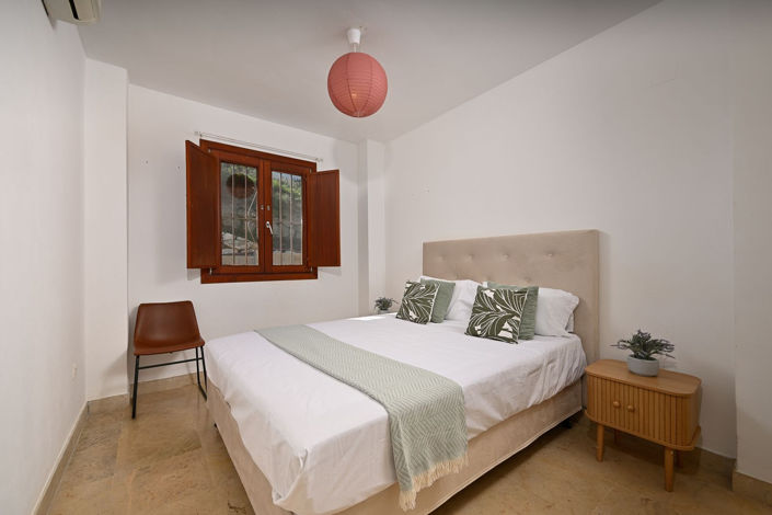 Image No.17-3 Bed Apartment for sale