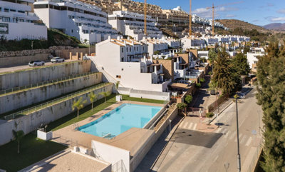 22-bcf8e6250e0bab365f900a8ac31ac040