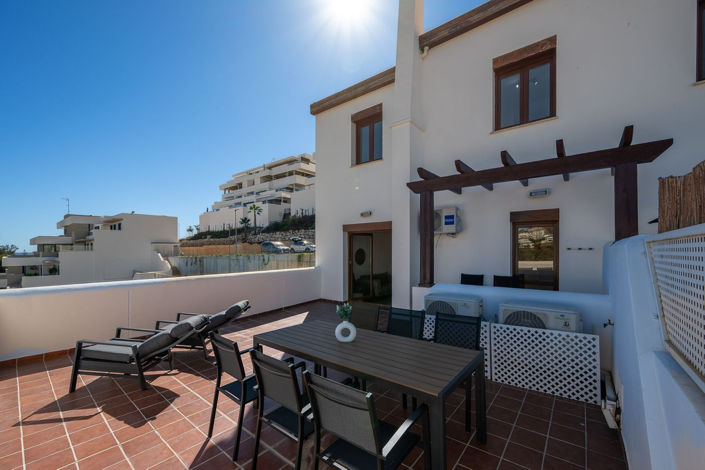 Image No.28-3 Bed Apartment for sale