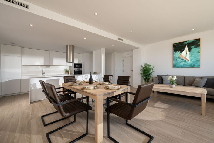 Image No.8-4 Bed Apartment for sale