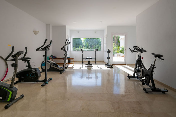 Image No.24-2 Bed Apartment for sale