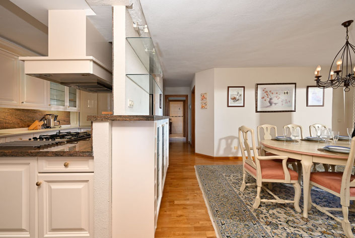 Image No.19-4 Bed Apartment for sale