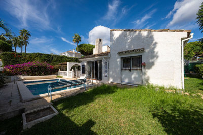 13-5fd73dea700db77384c091ca9818b1a9