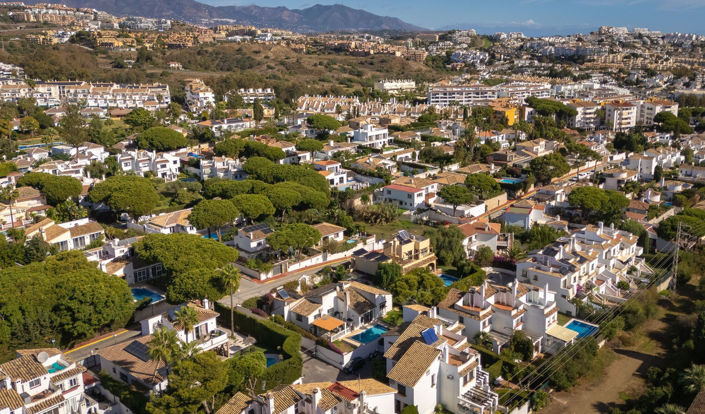 Image No.29-3 Bed Villa for sale