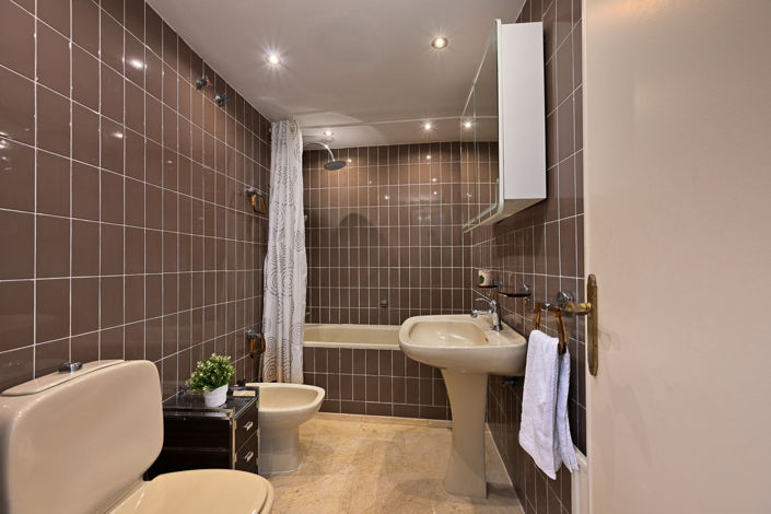 Image No.11-3 Bed Apartment for sale