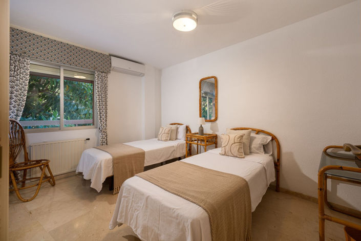 Image No.12-3 Bed Apartment for sale