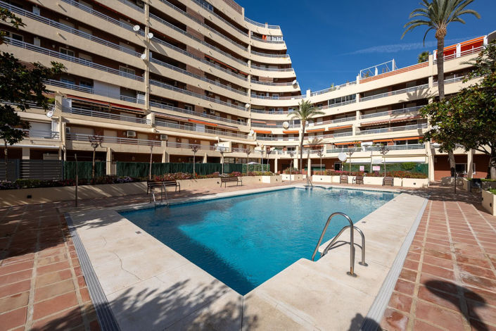 Image No.17-3 Bed Apartment for sale