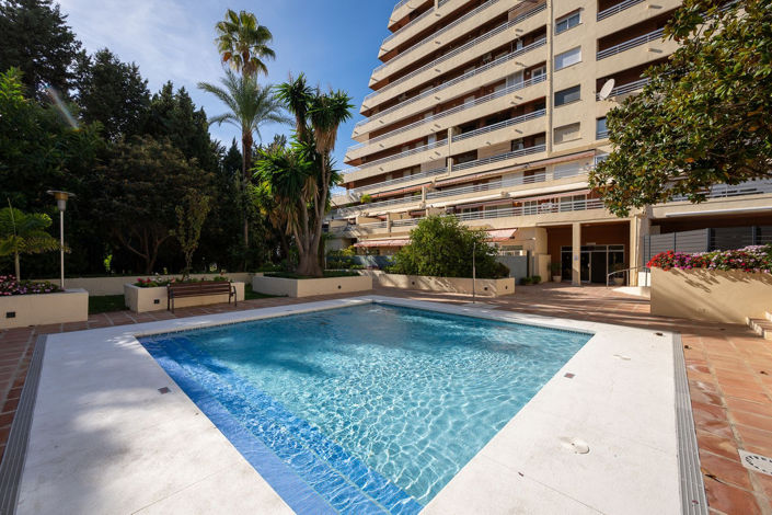 Image No.18-3 Bed Apartment for sale