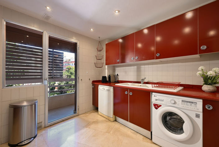 Image No.8-3 Bed Apartment for sale