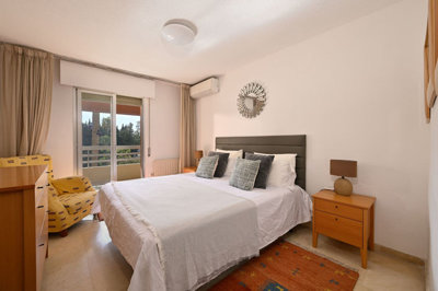 9-467d0cee5b725f3ef65f102a0c2e69c0