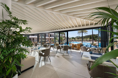 10-bb915d1cb19341576dcdc994b81ab9c5