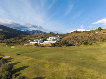 7-aa4cc561180b369757c0bb4af9886cd3