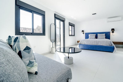 12-53013098fcab6c38b1379cd33298e050