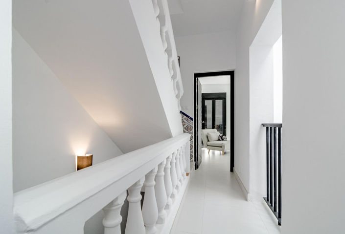 Image No.19-4 Bed Townhouse for sale