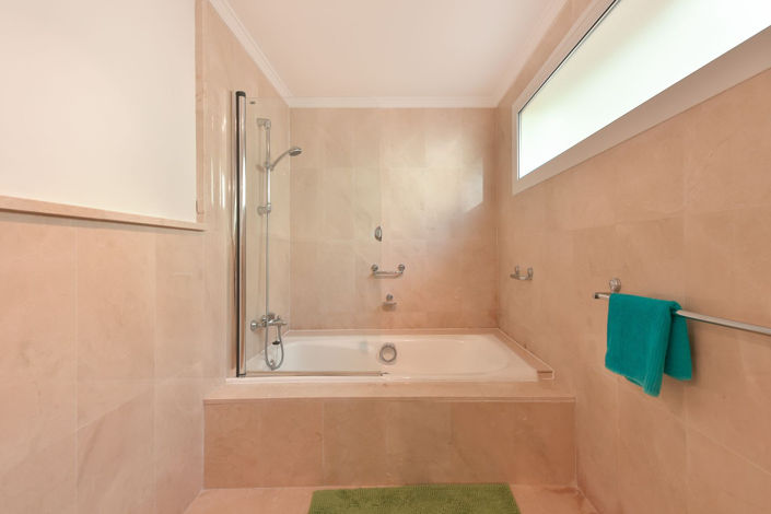 Image No.15-3 Bed Villa for sale