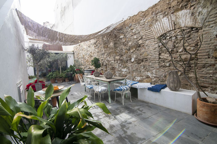 Image No.5-2 Bed Townhouse for sale