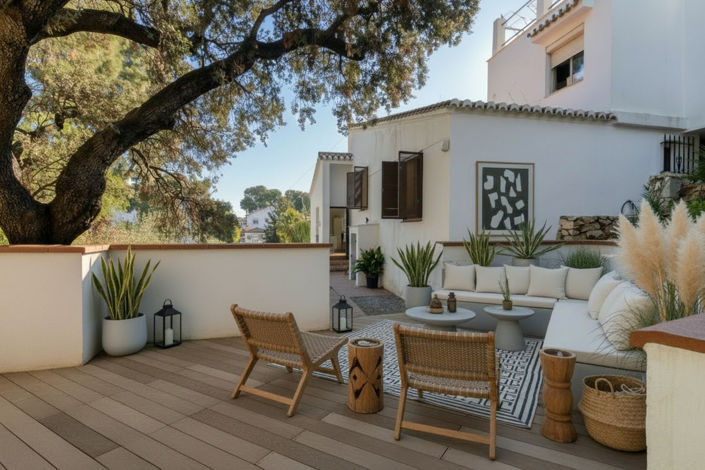 Image No.2-Villa de 4 chambres à vendre à Málaga City