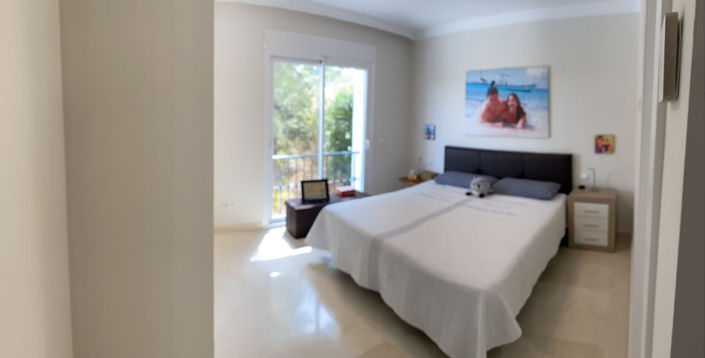 Image No.18-3 Bed Apartment for sale