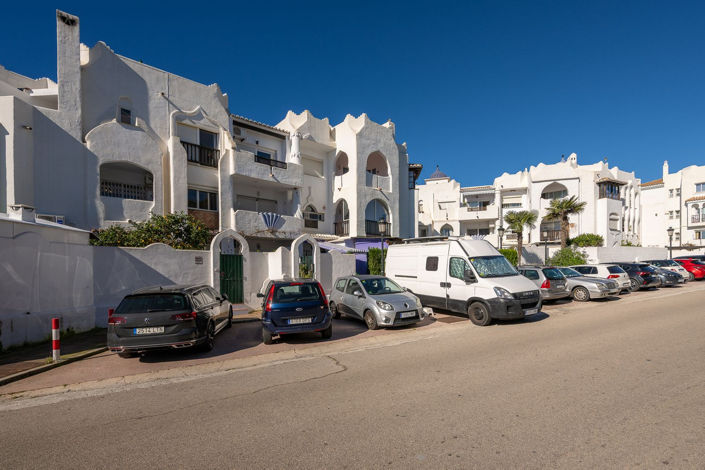 Image No.11-2 Bed Apartment for sale
