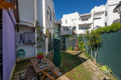 12-53013098fcab6c38b1379cd33298e050