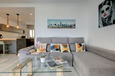 11-20939a0134ad724a8cb2a801094d15a4