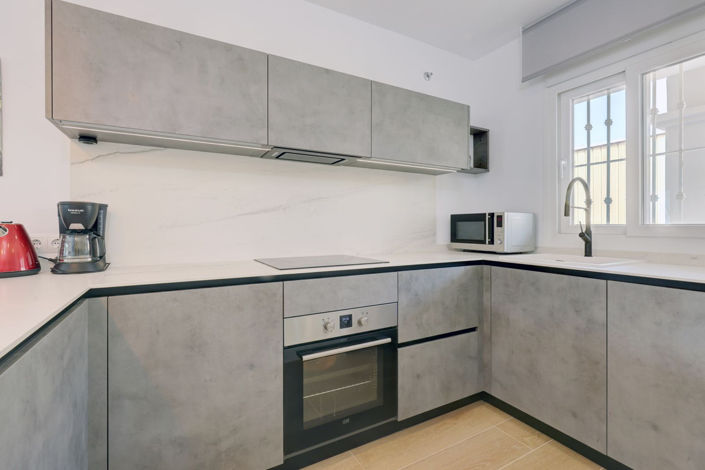 Image No.21-2 Bed Apartment for sale