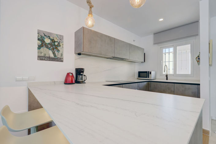 Image No.22-2 Bed Apartment for sale